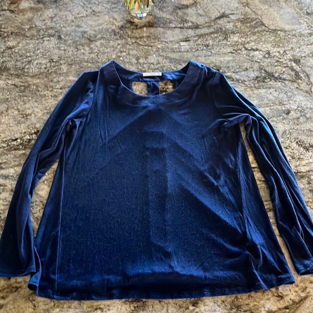 Le Lis Blouse